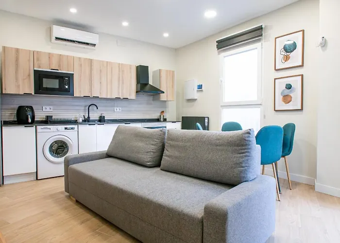 Madrid Confort urbano 1 dormitorio AC WIFI Cocina