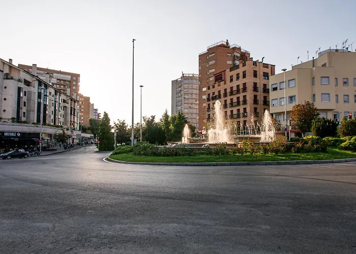 Madrid Confort urbano 1 dormitorio AC WIFI Cocina